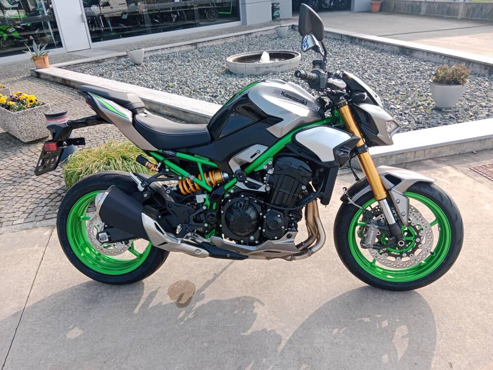 Kawasaki Z 900 SE (2025 - 26) (2)