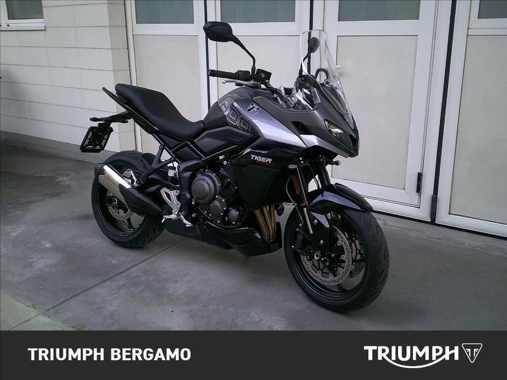 Triumph Tiger Sport 800 (2025) (2)