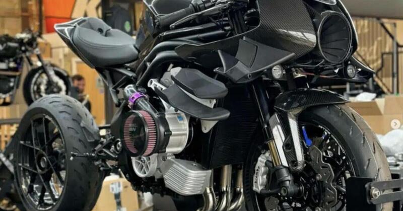 Triumph Speed Triple 1200 RR di Thornton Hundred: un bolide da 230 CV in vendita