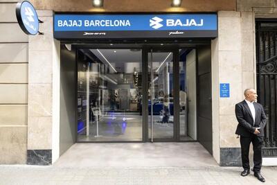 Bajaj inaugura il suo primo flagship store in Europa a Barcellona