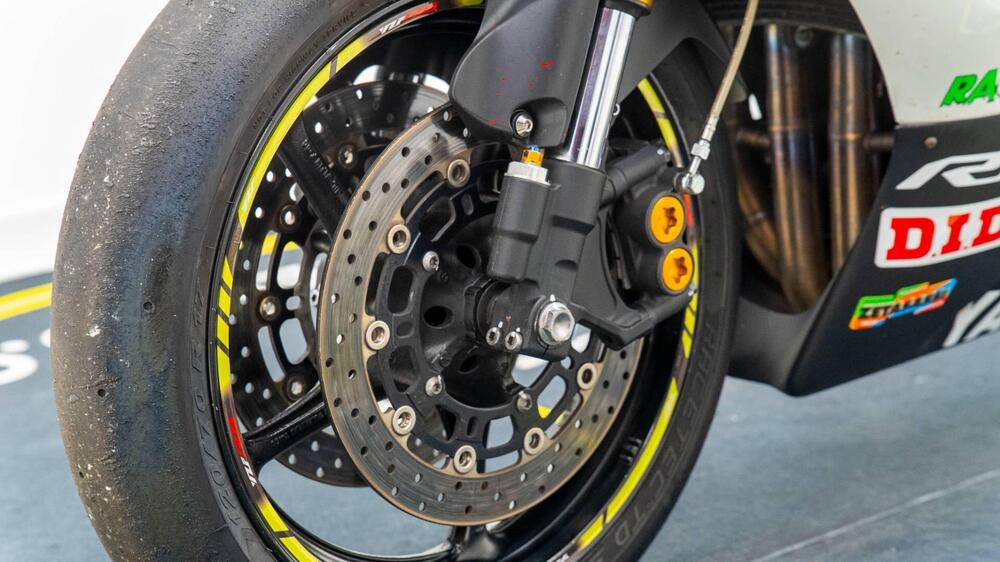 Yamaha YZF R6 (2006 - 07) (12)