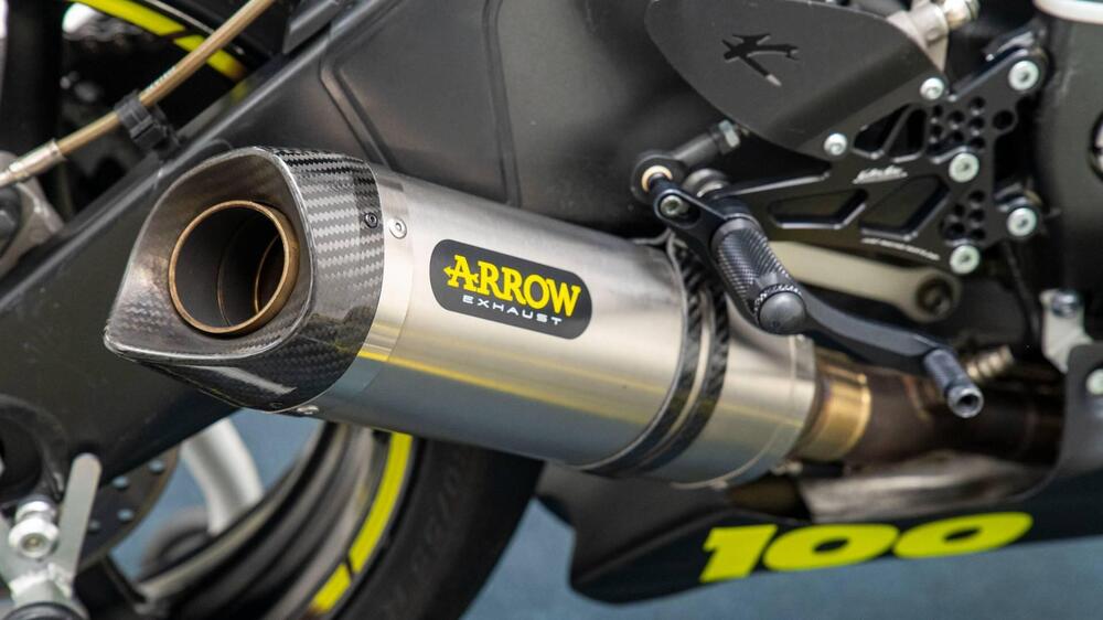 Yamaha YZF R6 (2006 - 07) (16)