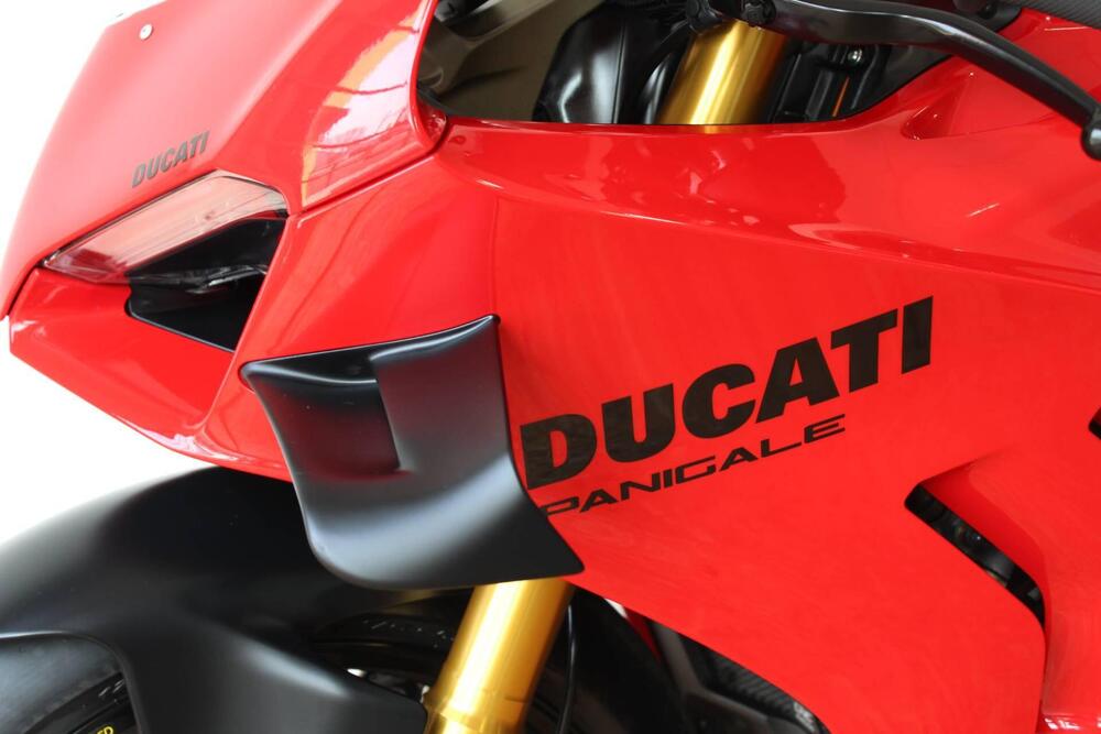 Ducati Panigale V4 S (2022 - 24) (8)