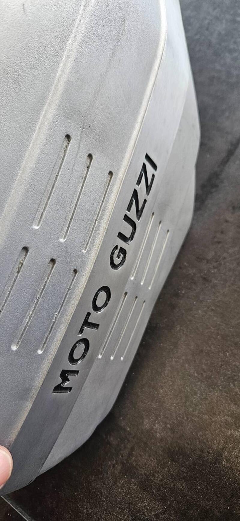 CARTER VOLANO MOTO GUZZI NUOVO FALCONE 10.00.02.01 (3)