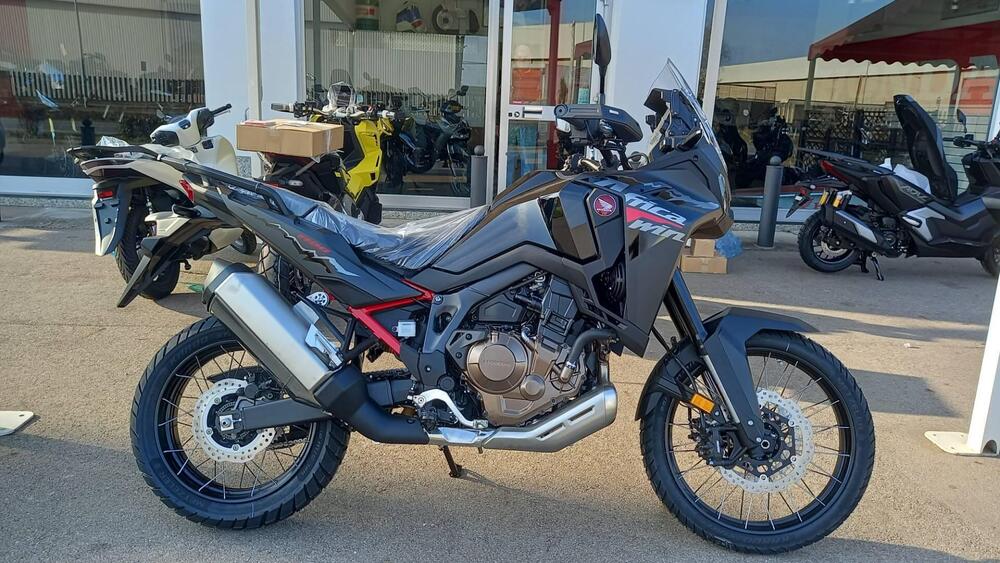Honda Africa Twin CRF 1100L ES DCT (2024 - 25) (2)