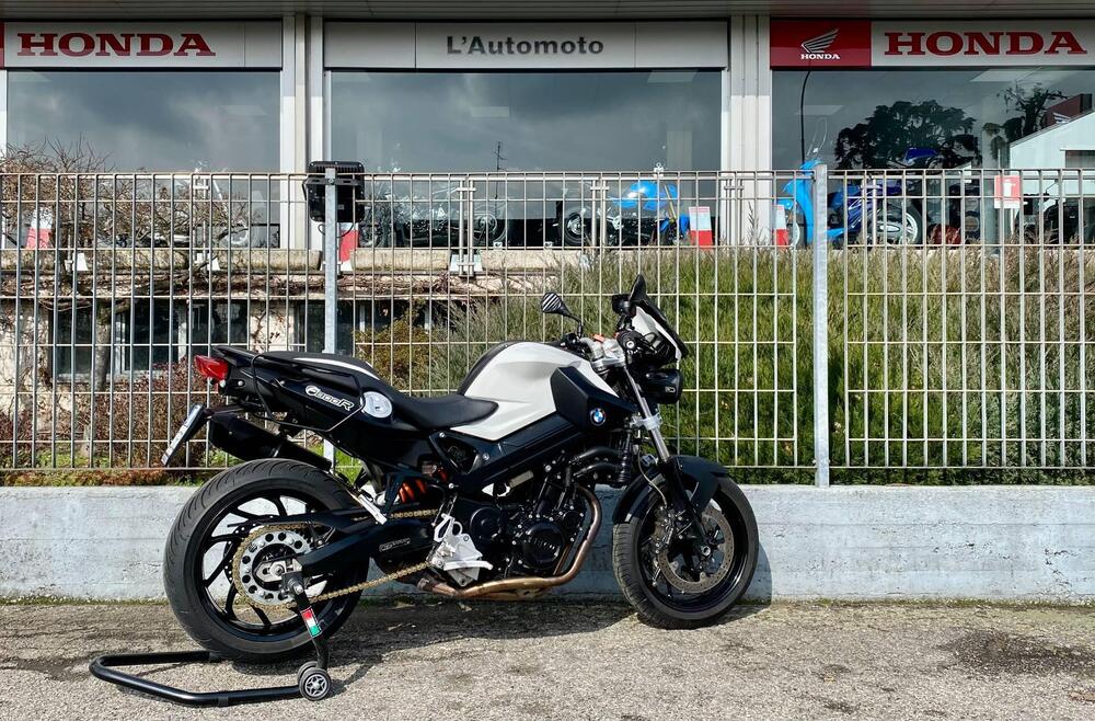 Bmw F 800 R (2009 - 11) (5)