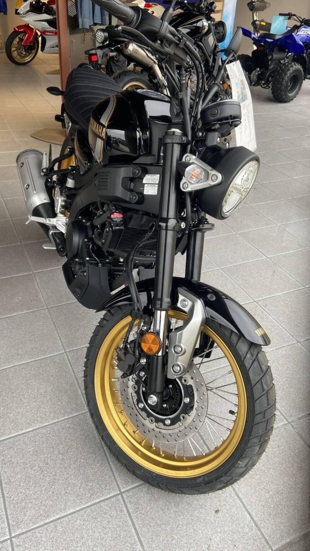 Yamaha XSR 125 Legacy (2022 - 24) (2)