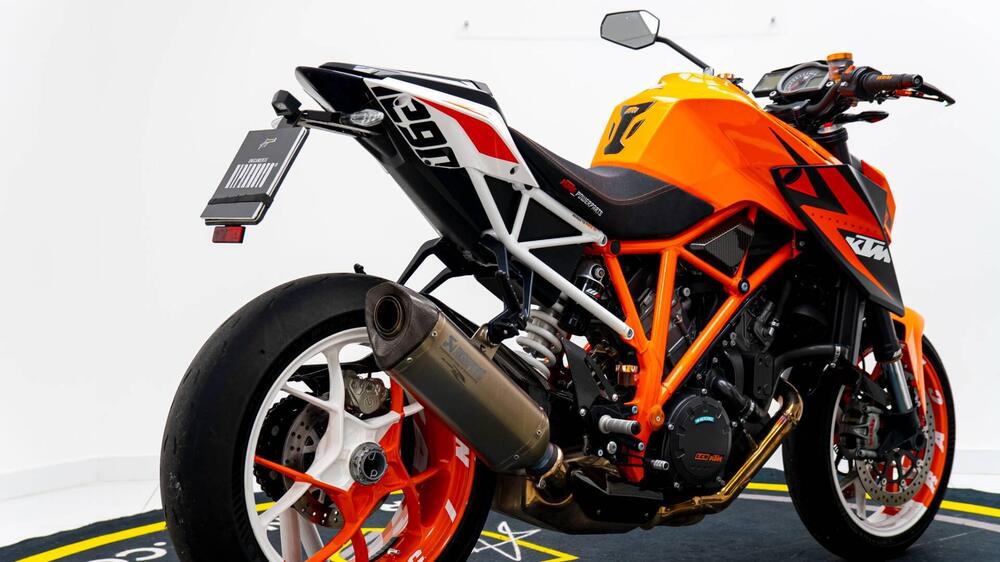 KTM 1290 Super Duke R ABS (2014 - 16) (4)
