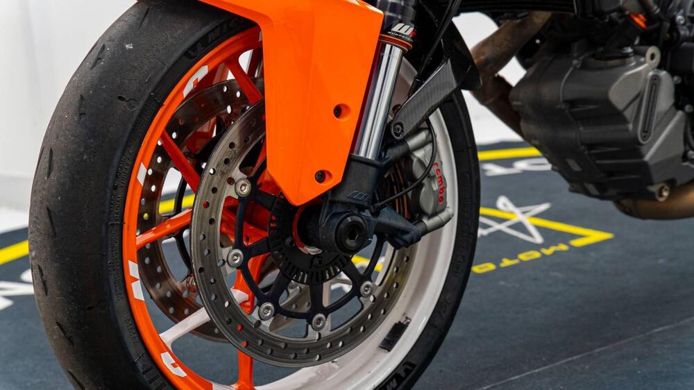 KTM 1290 Super Duke R ABS (2014 - 16) (11)