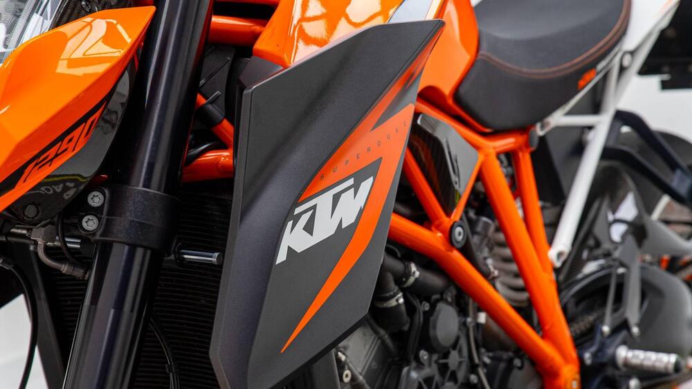 KTM 1290 Super Duke R ABS (2014 - 16) (12)