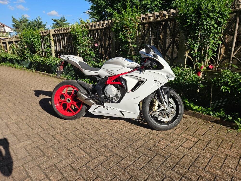 MV Agusta F3 675 (2011 - 15) (6)