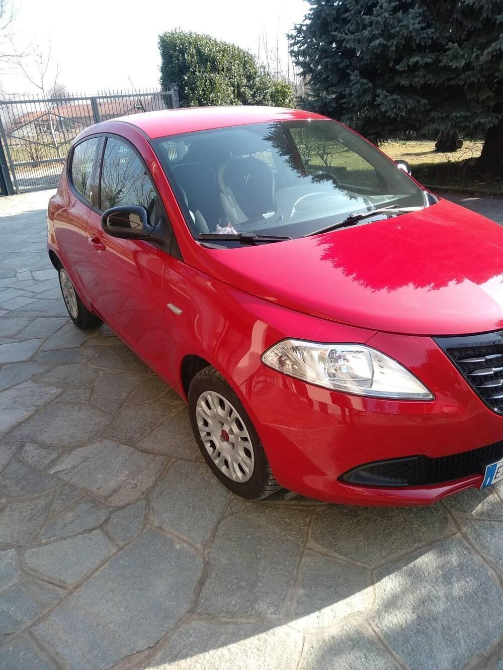 Lancia Ypsilon usata a Torino (2)