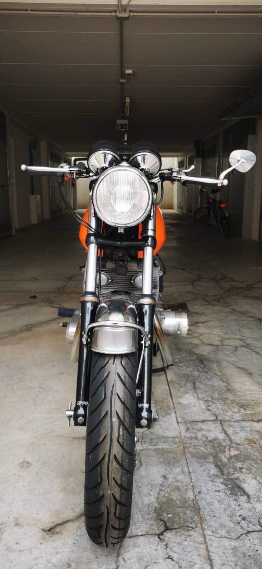 Laverda SF 750 (5)