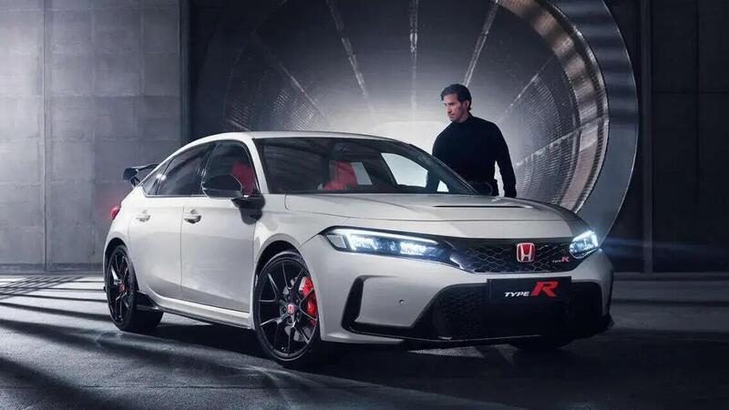 Honda Civic Type R: richiamo per il grasso nello sterzo, altri modelli coinvolti