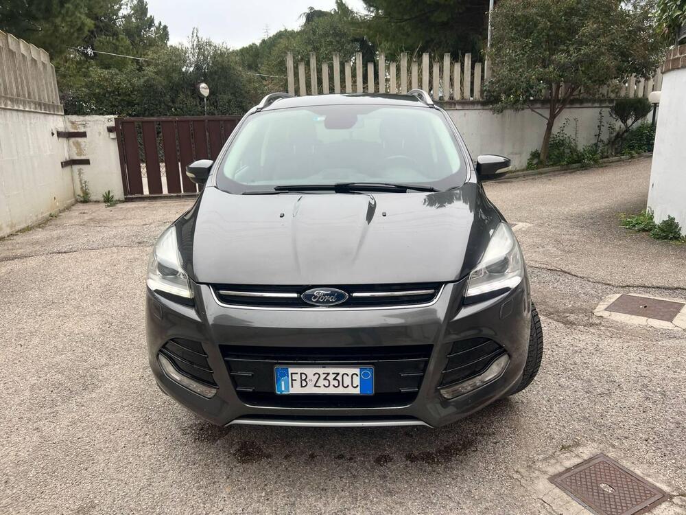 Ford Kuga usata a Pescara