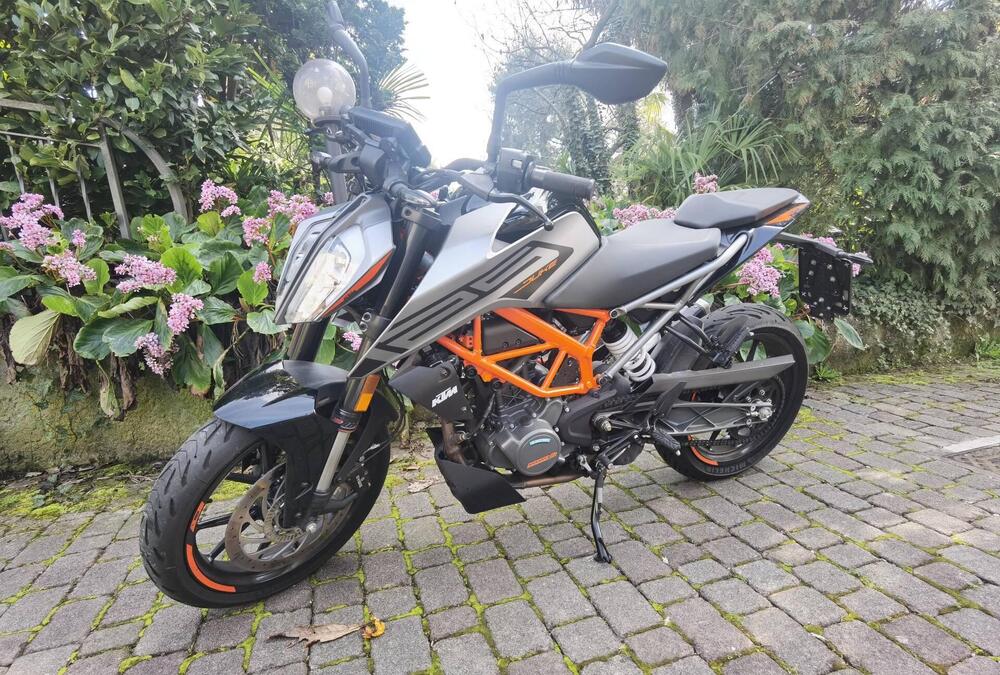 KTM 125 Duke (2021 - 23) (9)