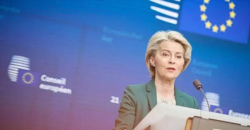 Multe UE per la CO2, tre anni di bonus alle Case annuncia Ursula von der Leyen