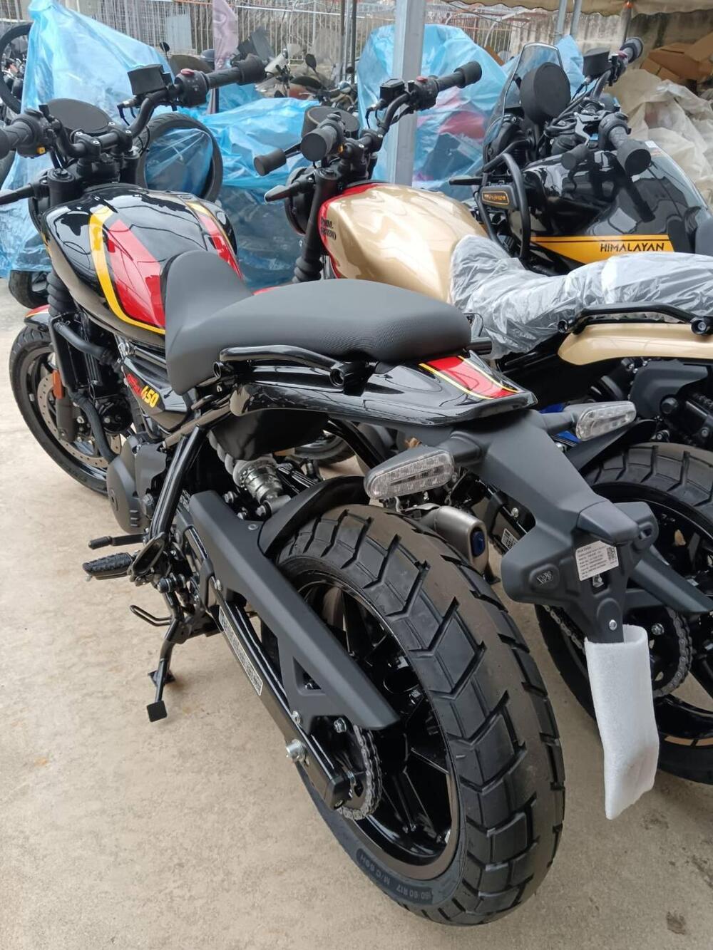 Royal Enfield Guerrilla 450 (2024 - 25) (2)