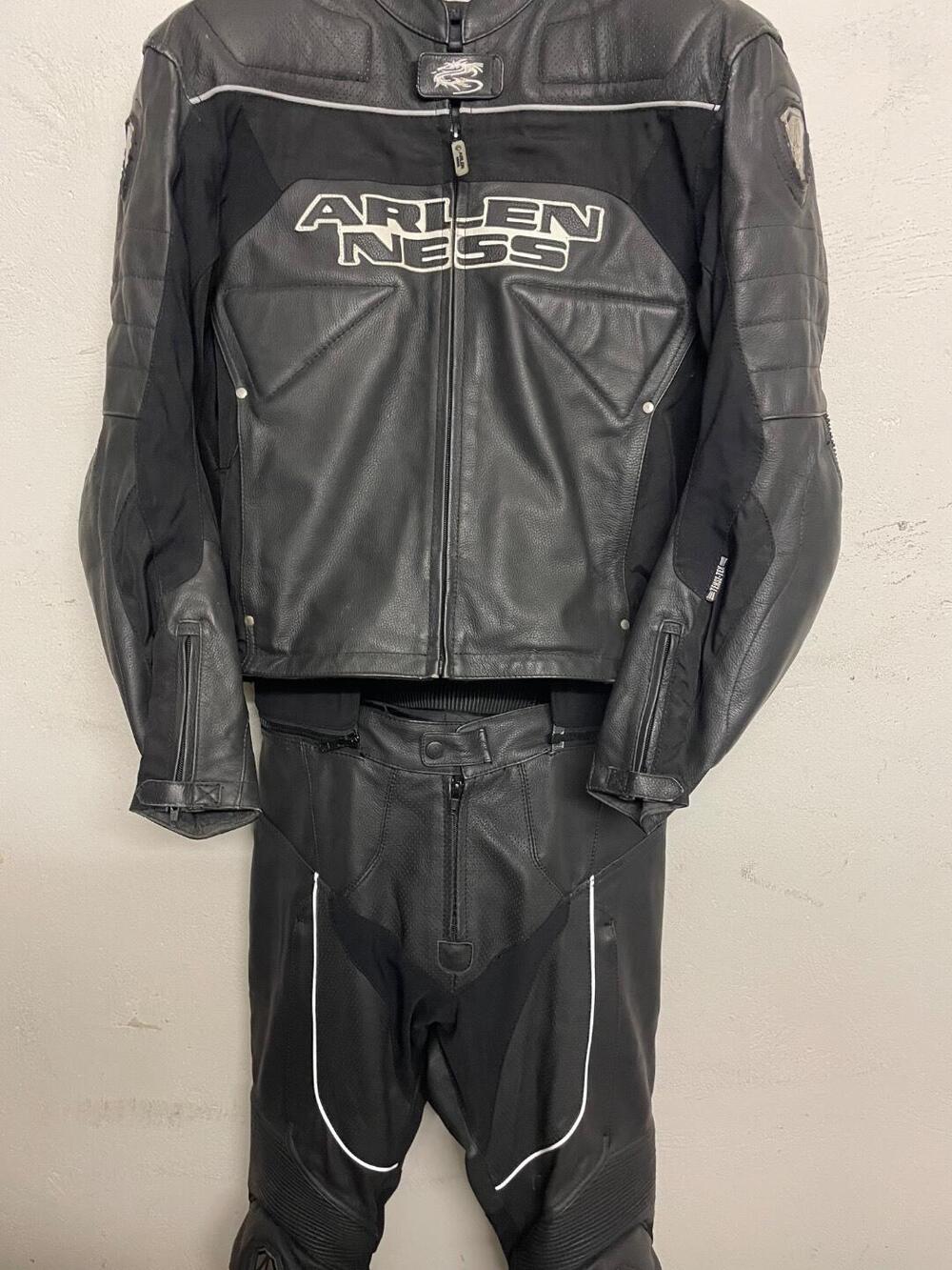 Tuta in pelle tg. 54 Arlen Ness (4)