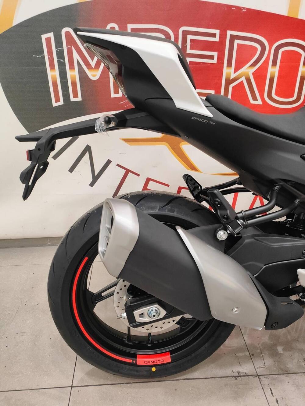 CFMOTO 450NK (2023 - 25) (8)