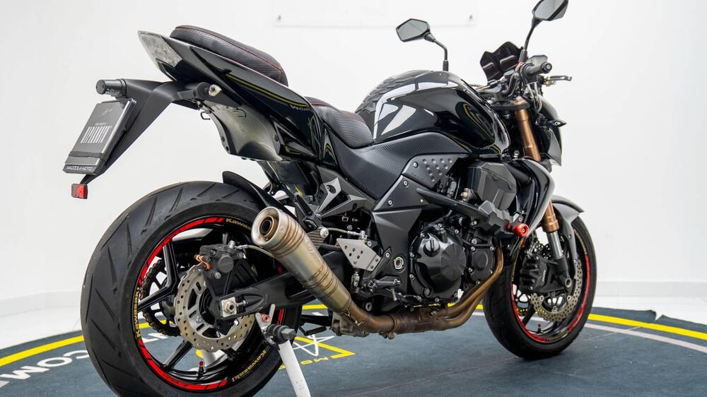 Kawasaki Z 750 R (2011 - 14) (4)