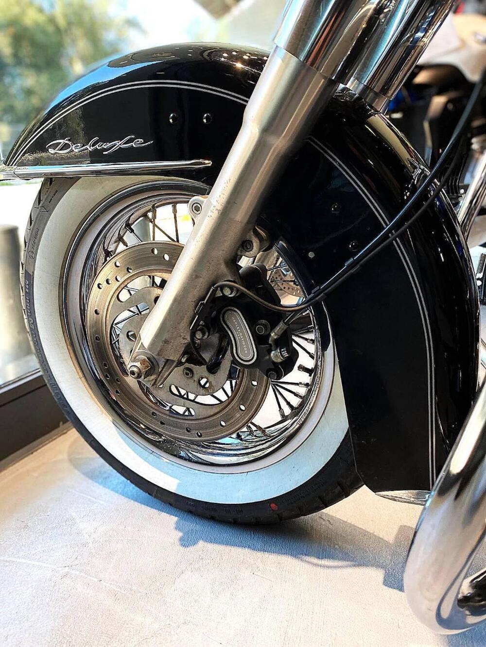 Harley-Davidson 1690 Deluxe ABS (2011 - 16) - FLSTN (13)