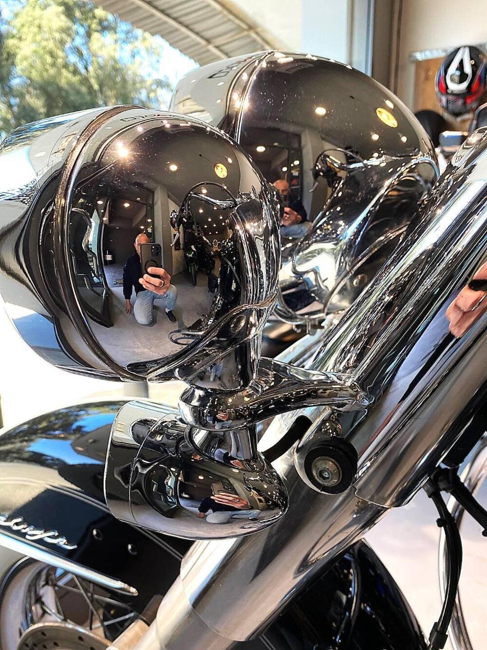 Harley-Davidson 1690 Deluxe ABS (2011 - 16) - FLSTN (17)