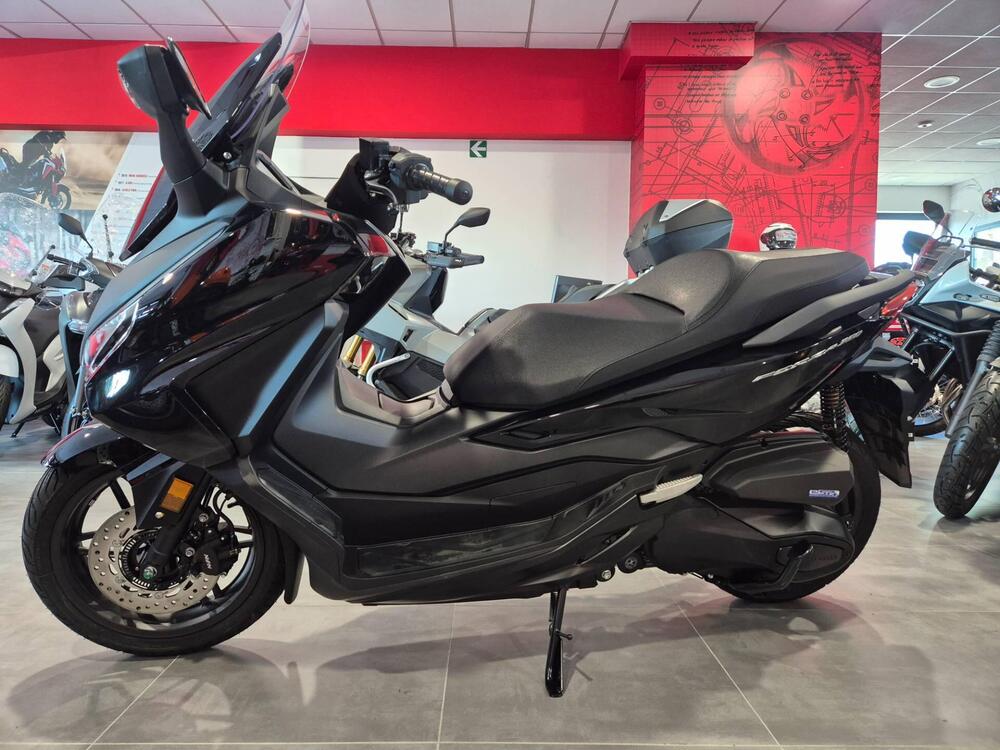 Honda Forza 350 (2025) (3)