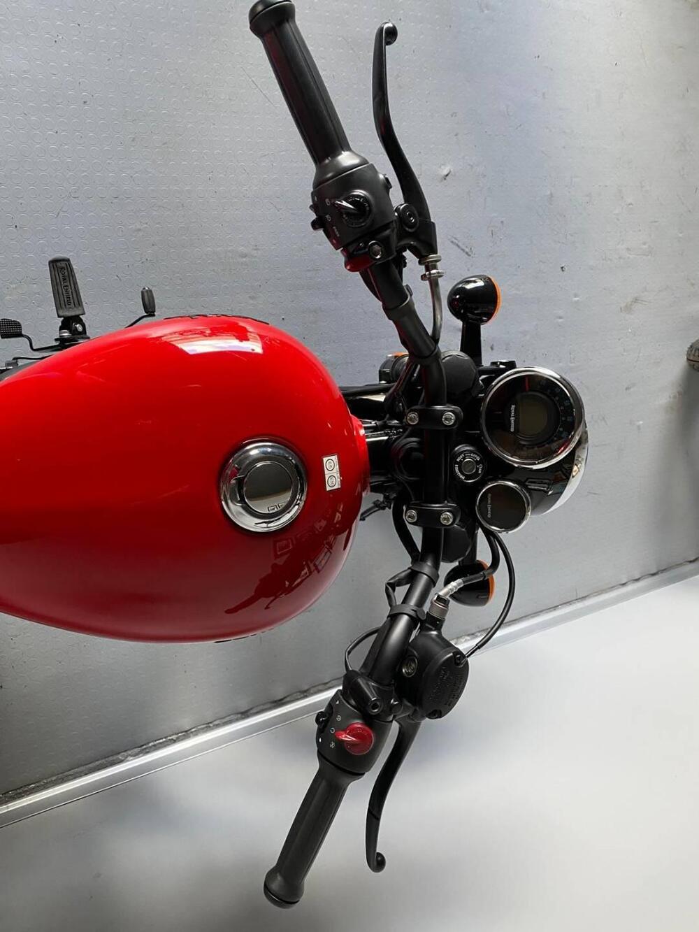 Royal Enfield Meteor 350 (2021 - 26) (4)