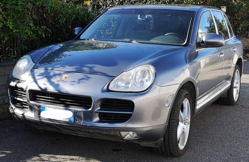 Porsche Cayenne usata a Roma (2)