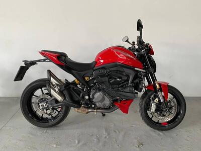 Ducati Monster 937 (2021 - 25) usata