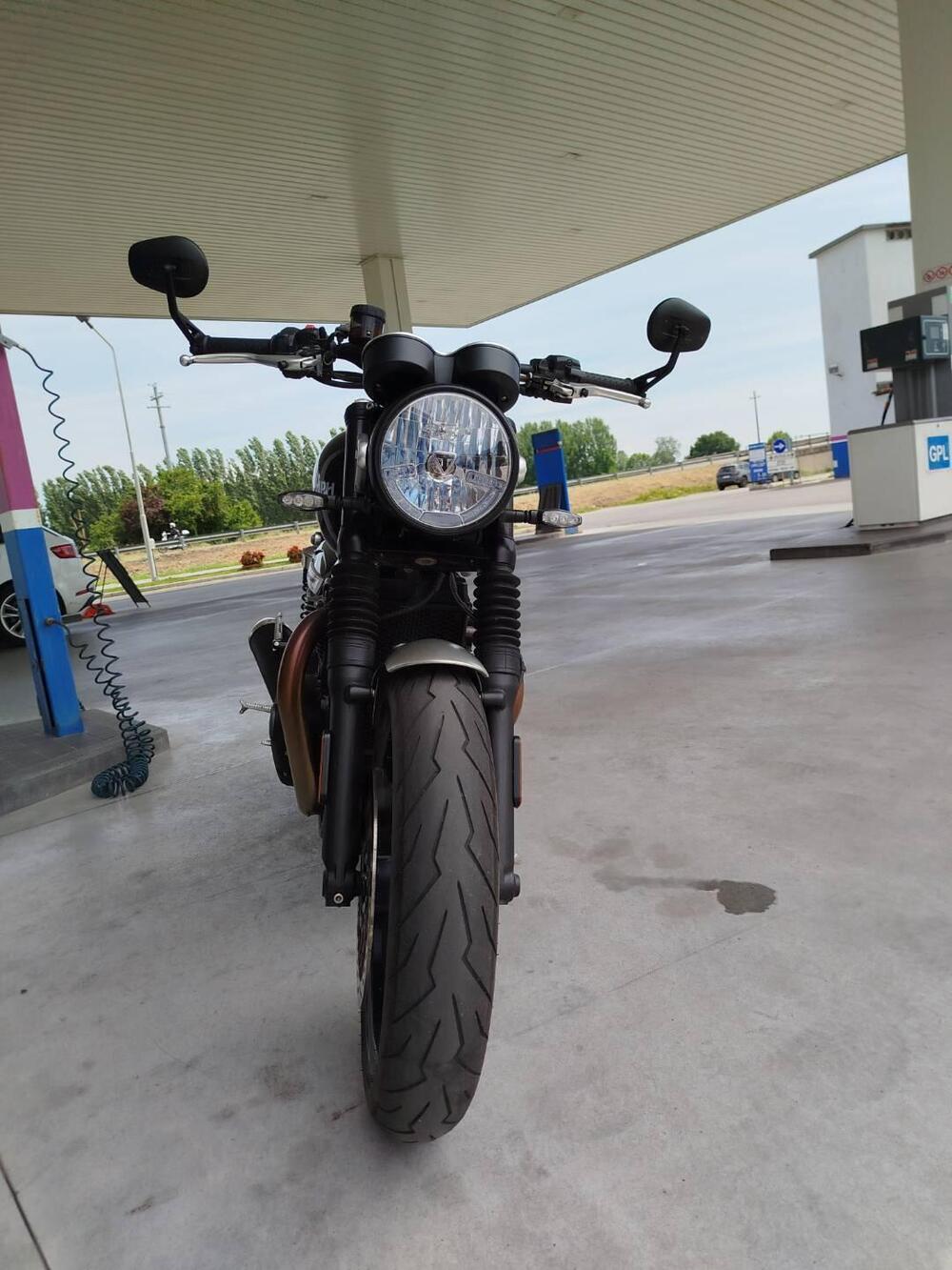 Triumph Speed Twin 1200 (2019 - 20) (2)