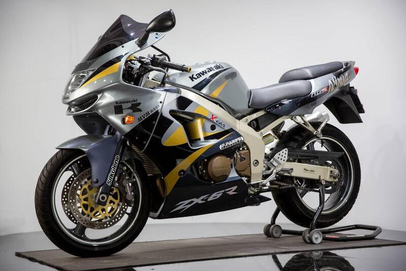 Kawasaki Ninja 600 ZX-6R (1998 - 99) (7)