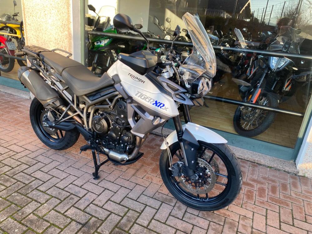 Triumph Tiger 800 XRx (2015 - 17) (2)
