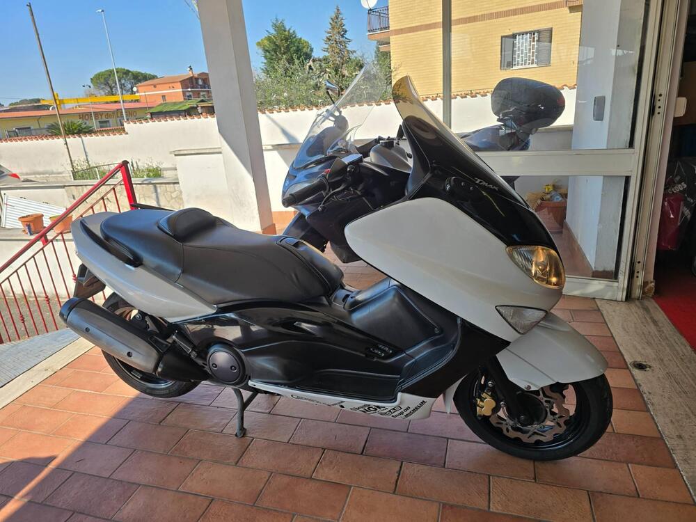 Yamaha T-Max 500 (2004 - 07) (3)