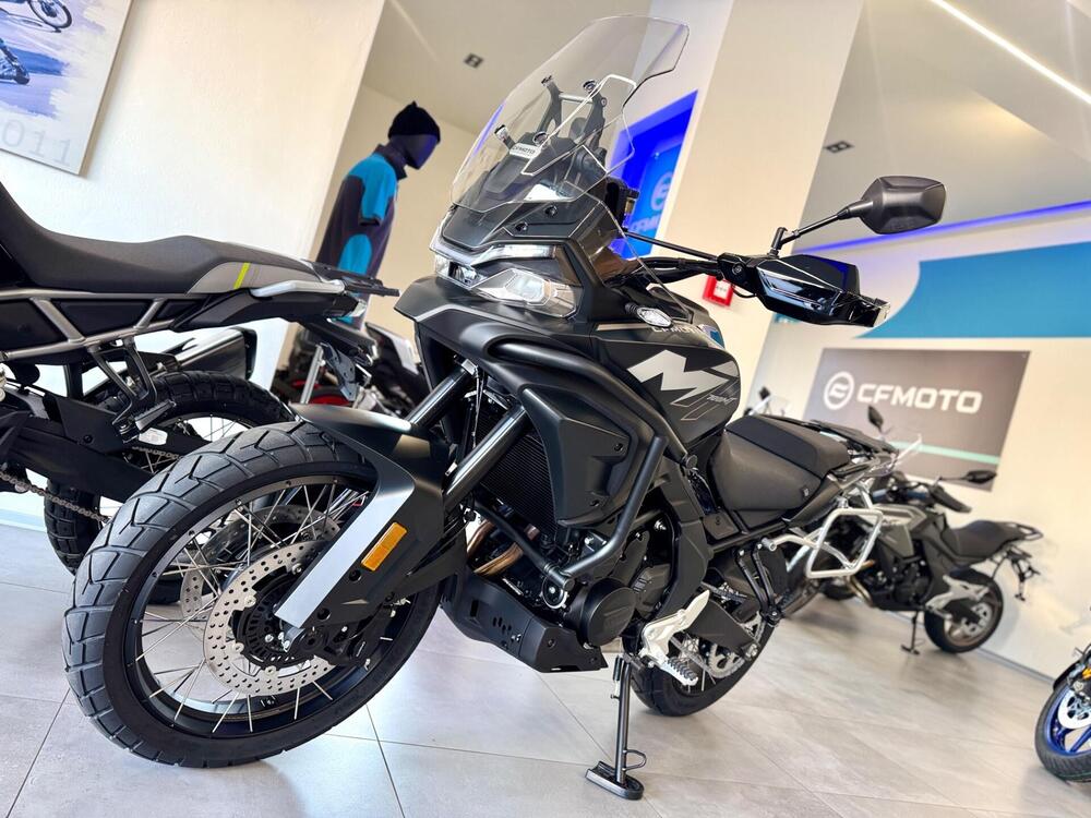 CFMOTO 700MT Adventure (2025) (3)