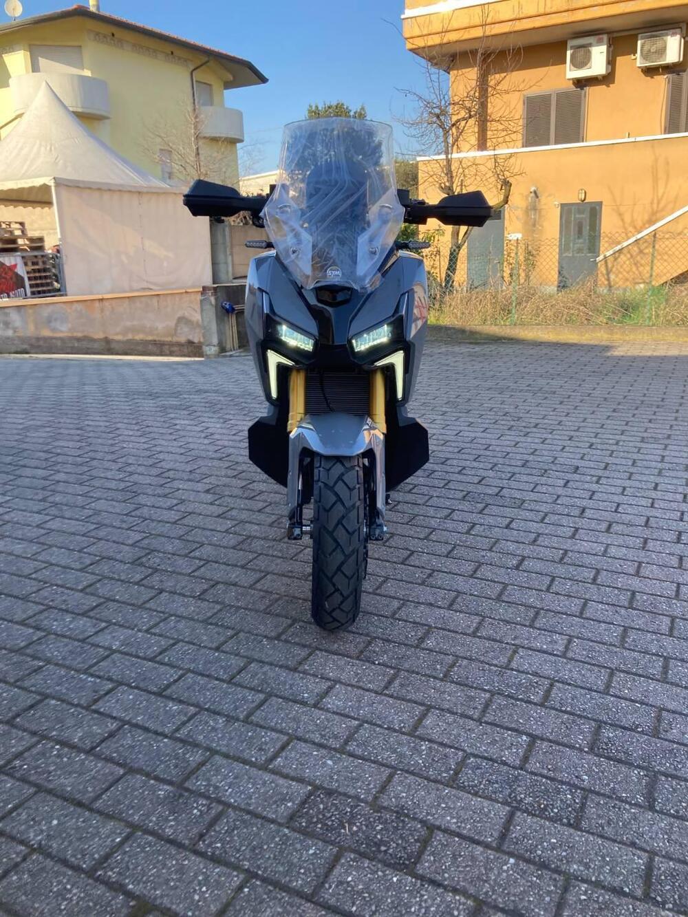 Sym ADXTG 400 (2025)