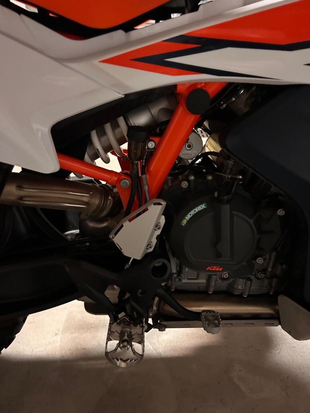 KTM 890 Adventure (2023 - 26) (10)