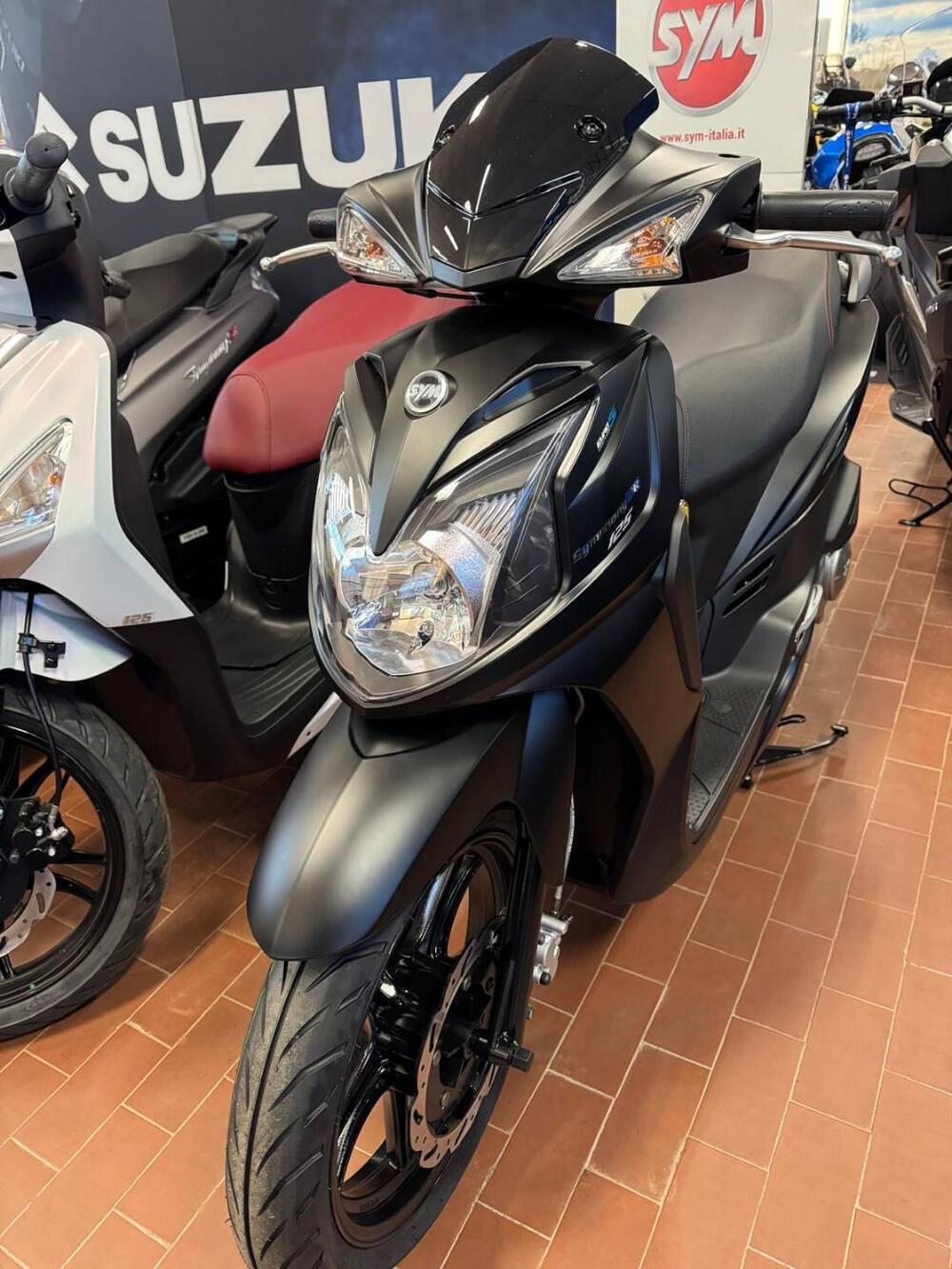 Sym Symphony 125 SR (2025 - 26) (3)