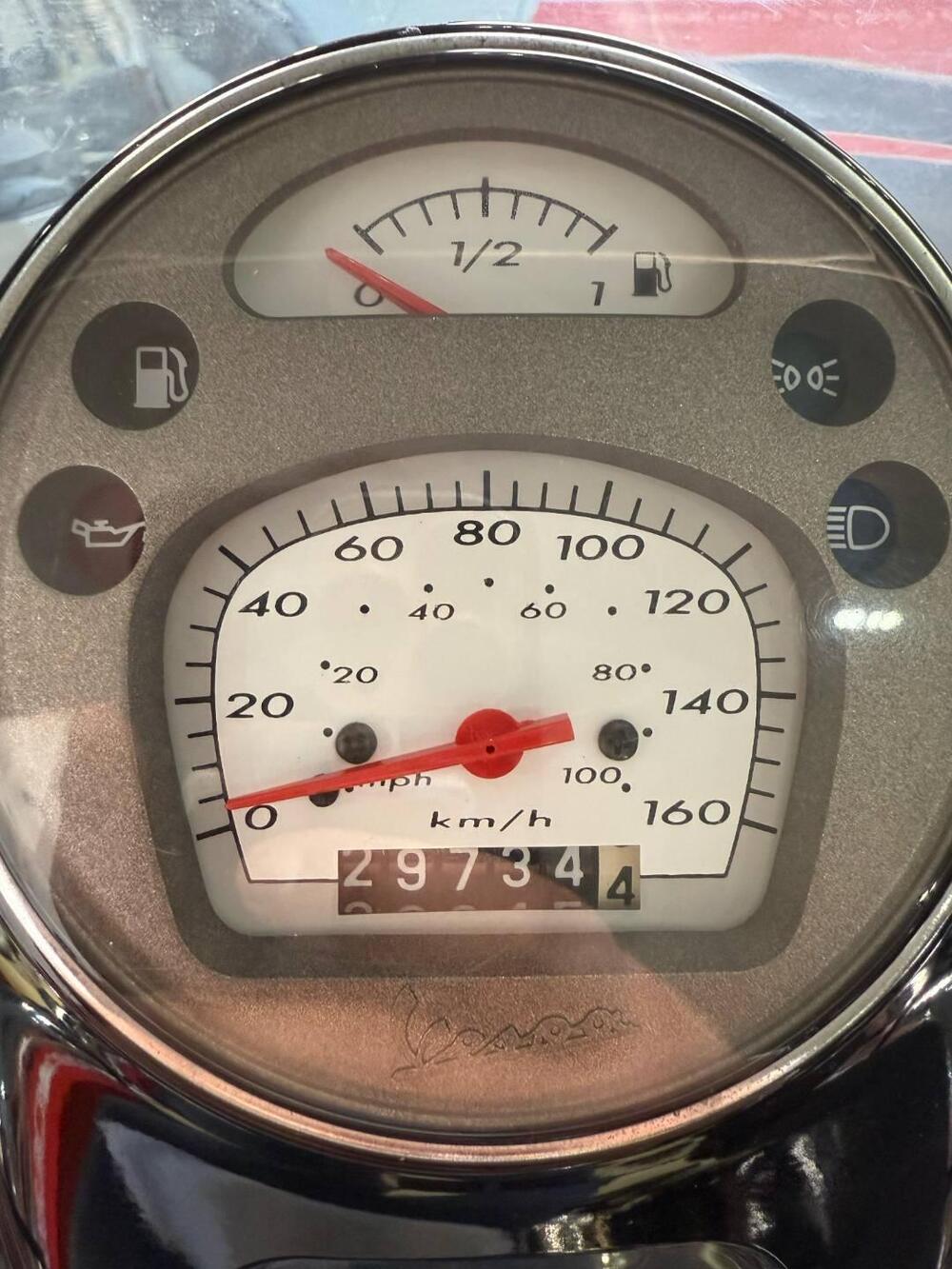 Vespa GTV 300 Via Montenapoleone ABS (2010 - 16) (8)