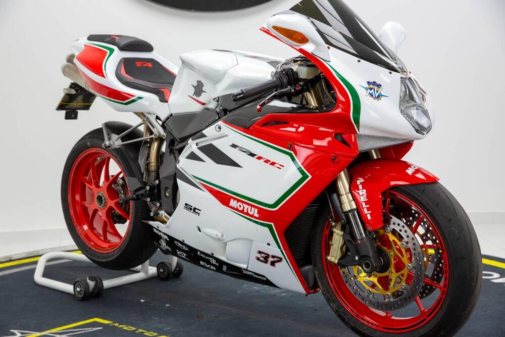 MV Agusta F4 1000 312 R (2007 - 09) (2)
