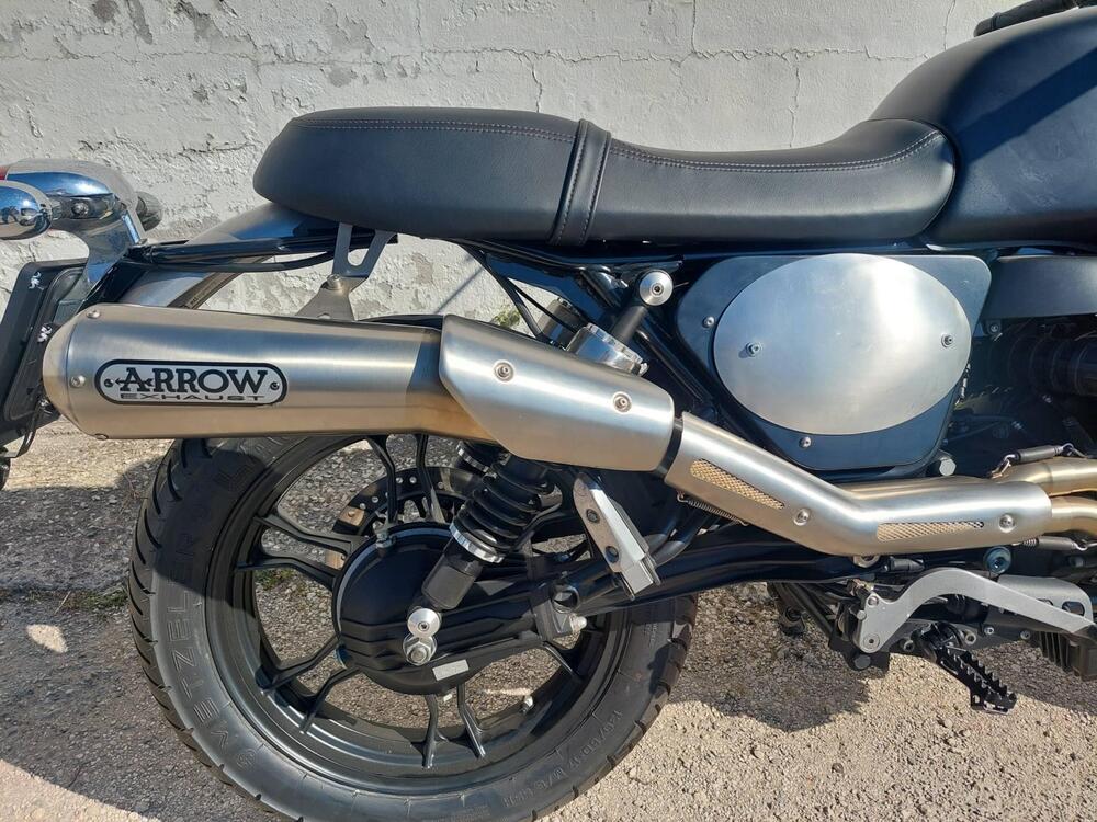 Moto Guzzi V7 Stone (2012 - 15) (4)