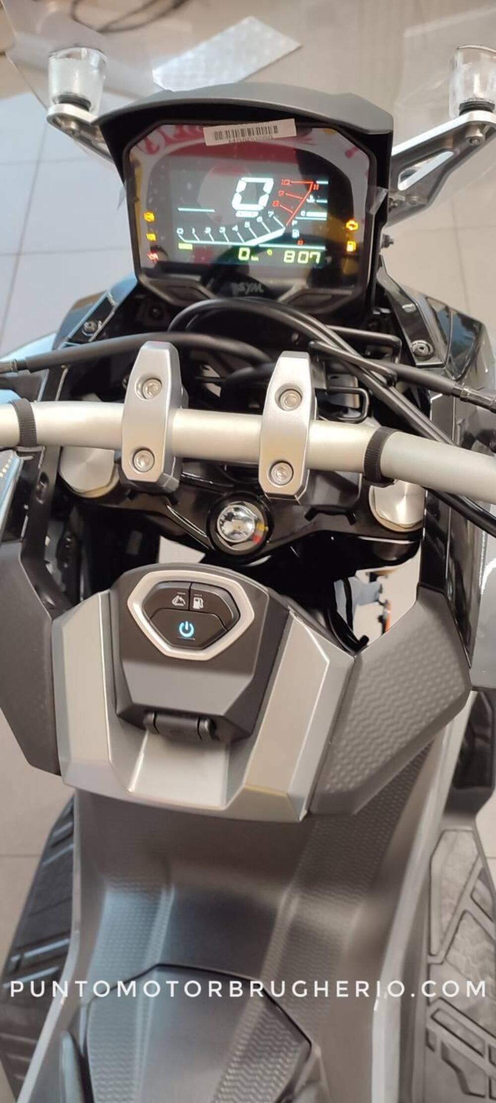 Sym ADXTG 400 (2025) (9)