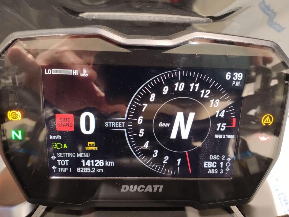 Ducati Streetfighter V4 1100 S (2021 - 22) (6)