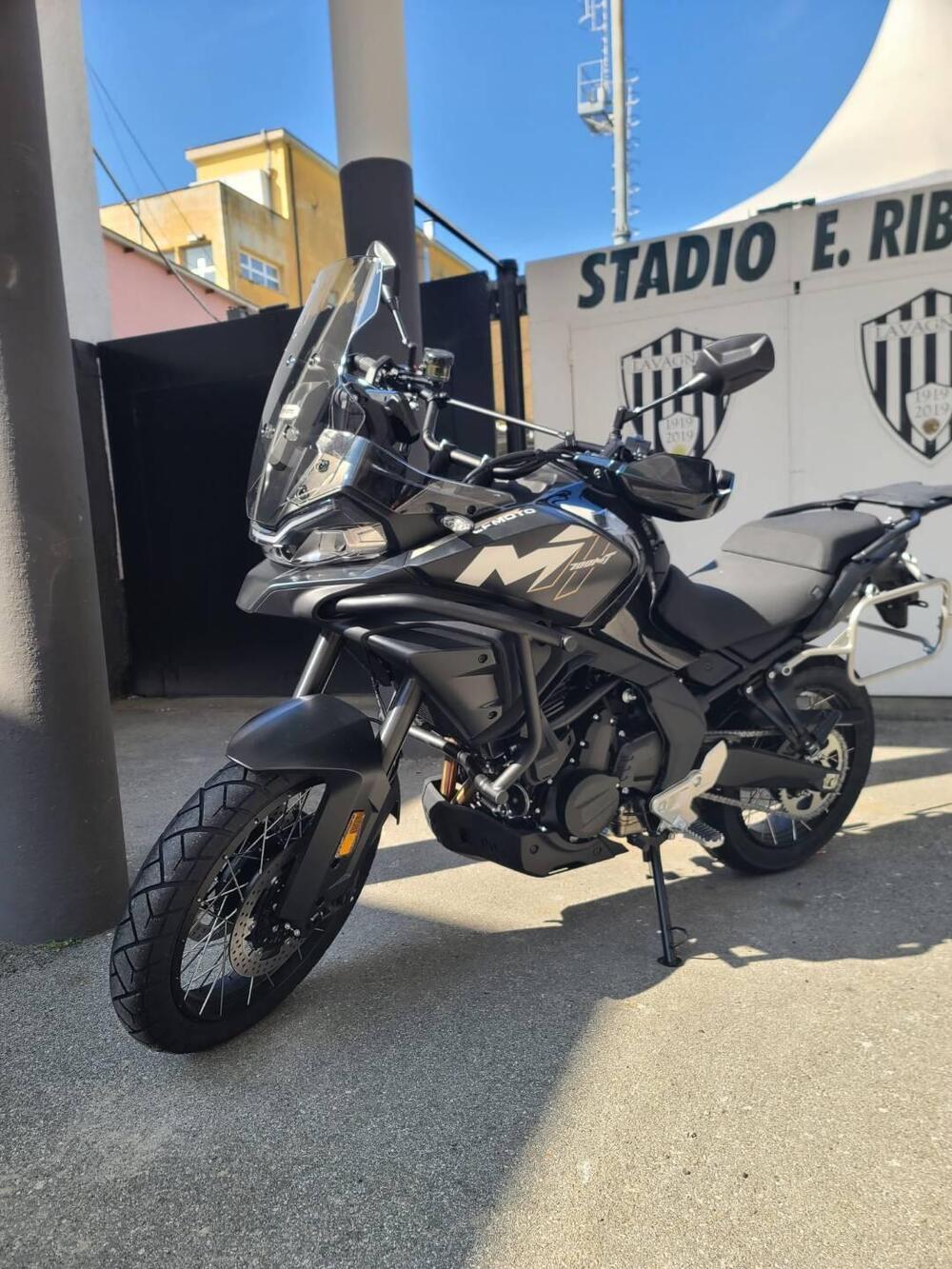 CFMOTO 700MT Adventure (2025 - 26) (2)