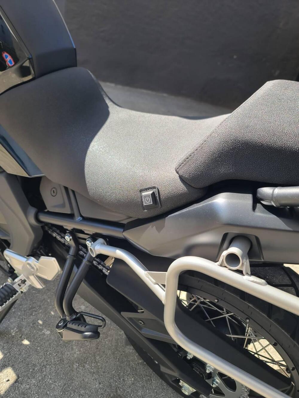 CFMOTO 700MT Adventure (2025 - 26) (10)