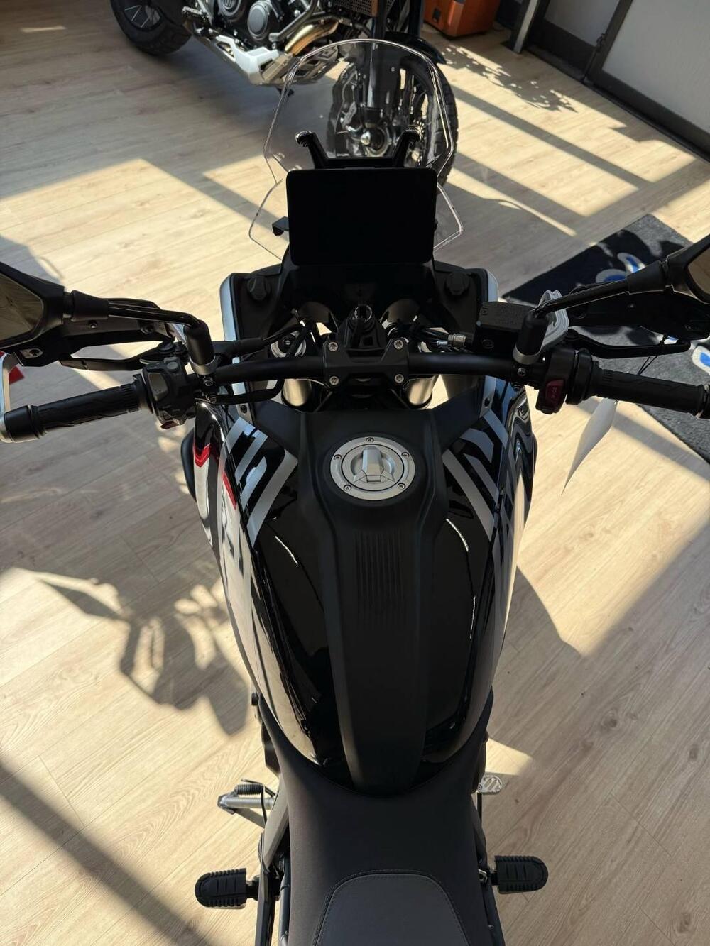 QJ Motor SRT 600 SX (2024 - 25) (4)