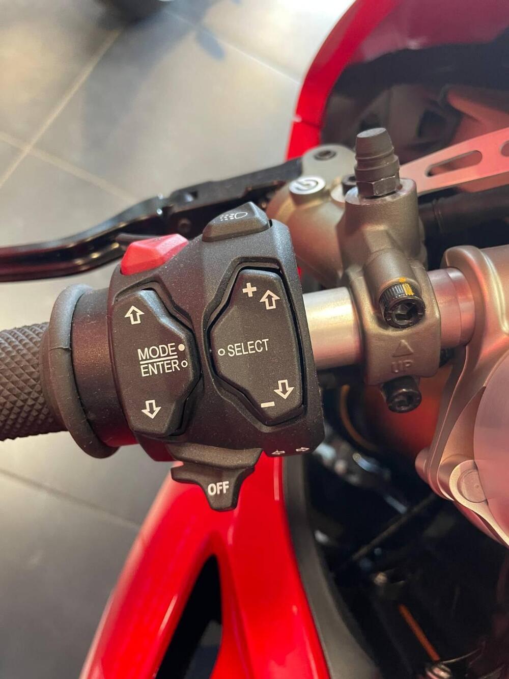 Ducati Panigale V4 1100 25° Anniversario (2019 - 20) (18)