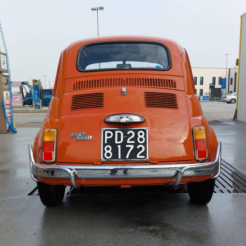 Fiat 500 Lusso d'epoca a Padova (8)