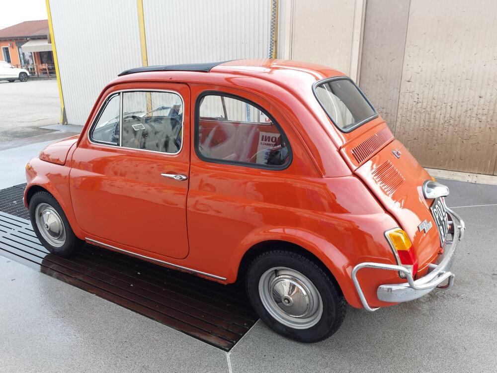 Fiat 500 Lusso d'epoca a Padova (3)